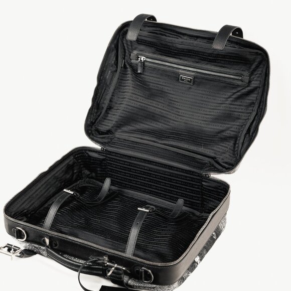 Prada AW/16 Animal Kingdom Nero & Avorio Tessuto Suitcase - Picture 14 of 16